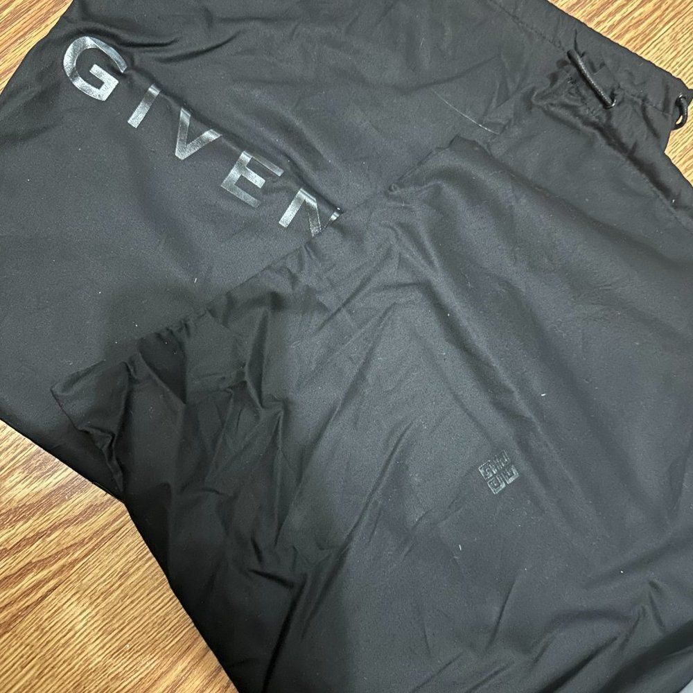 Givenchy sneakers all white women’s - Picture 5 of 7